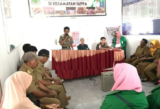 Gambar Sambut Mahasiswa KKN, Camat Suppa Rekomendasikan Pemanfaatan Lahan Pekarangan Rumah